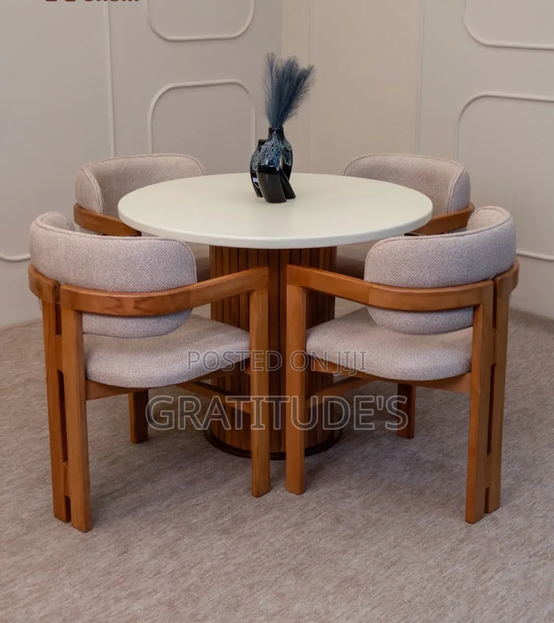Quality Wooden Round Dining Table Set by 4 Seaters