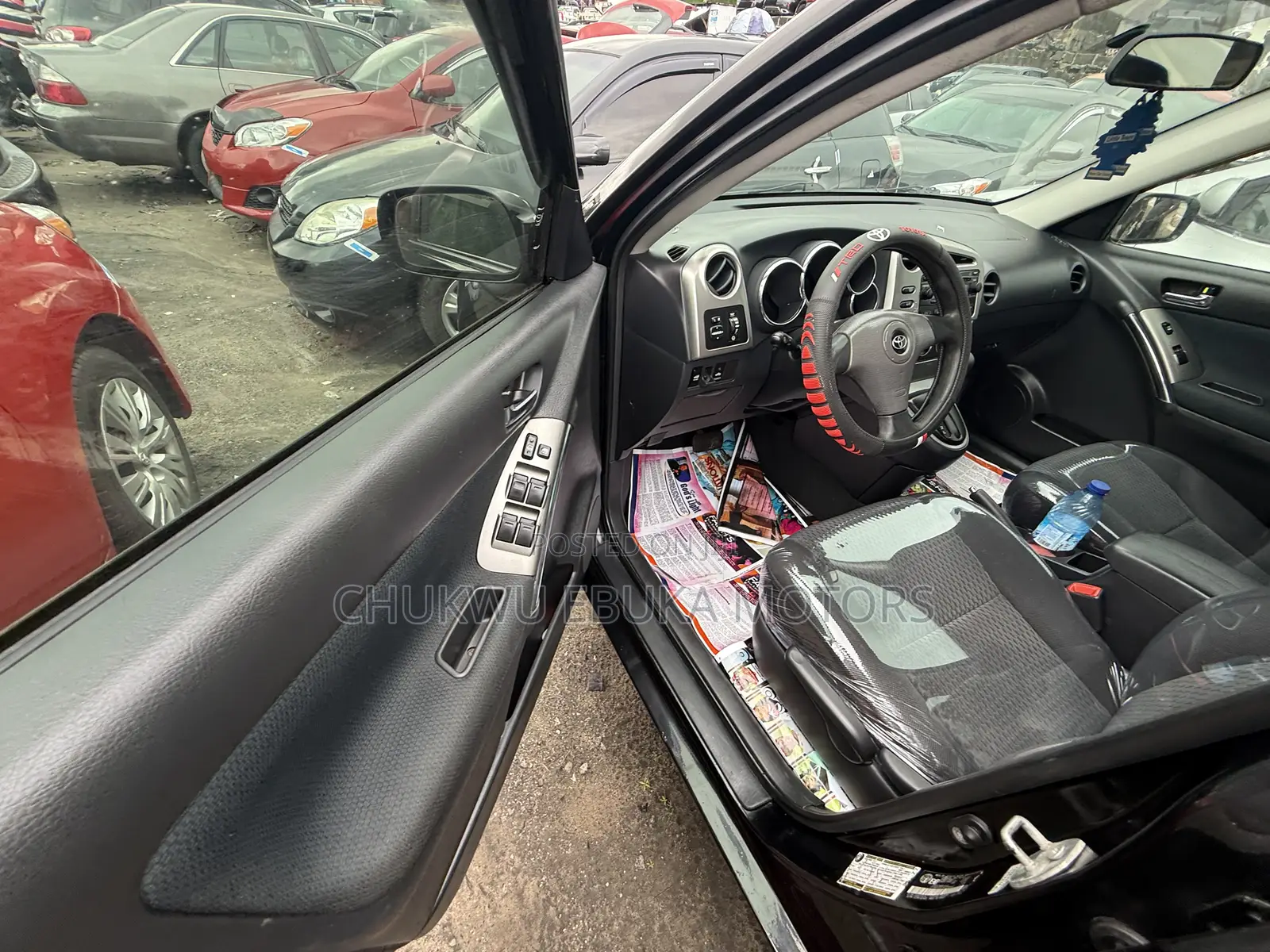 Toyota Matrix Hatchback FWD (1.8L 4cyl 5M) 2008 Black