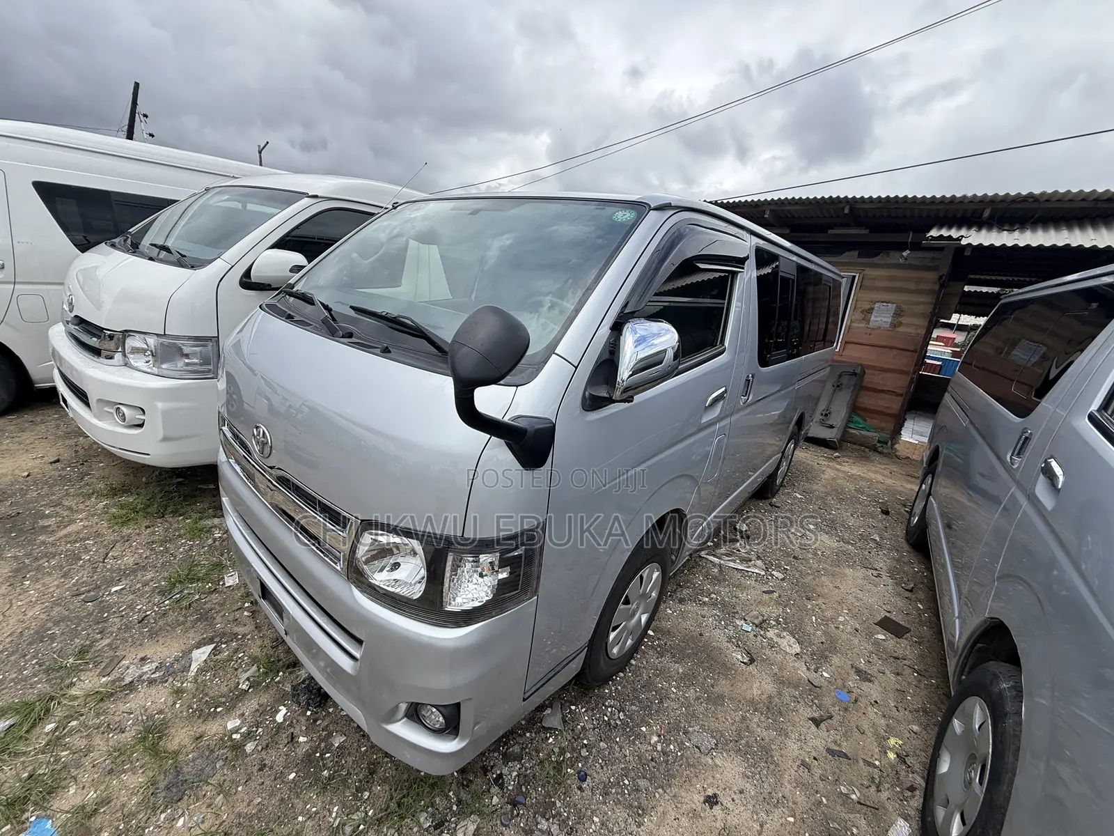 Toyota HiAce 2012 Silver