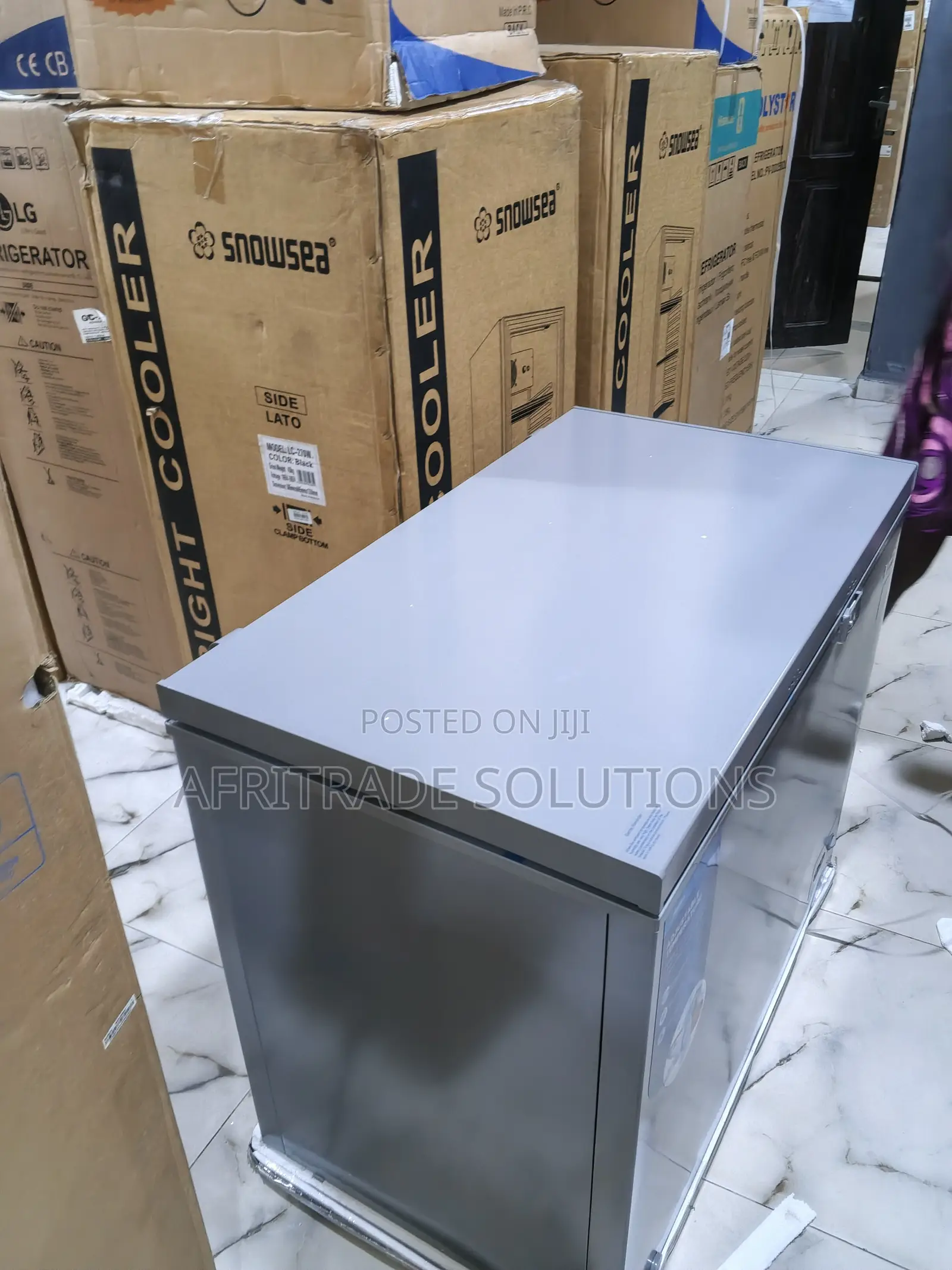 Midea 250 Litres Chest Freezer Mdrc34sfzg43 – Energy Efficient