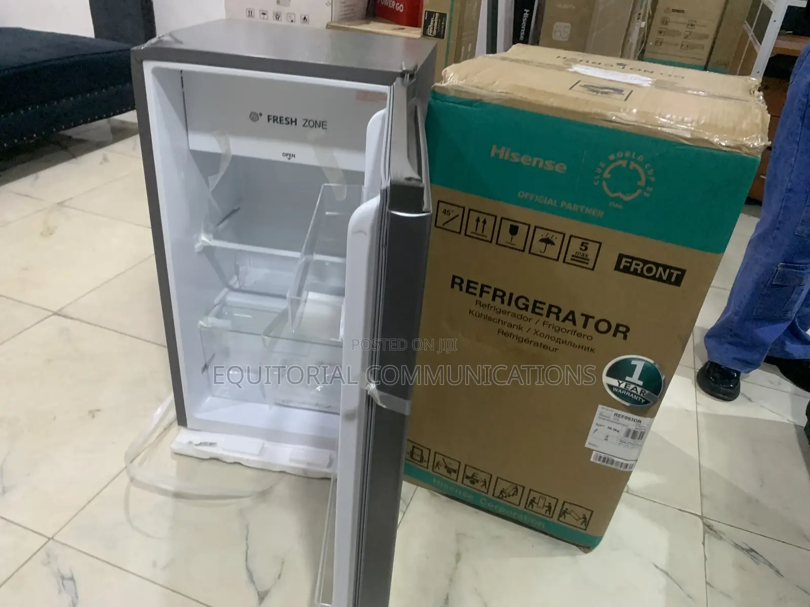 Hisense Ref093dr Single Door Fridge – 90l Capacity With Adjustable She