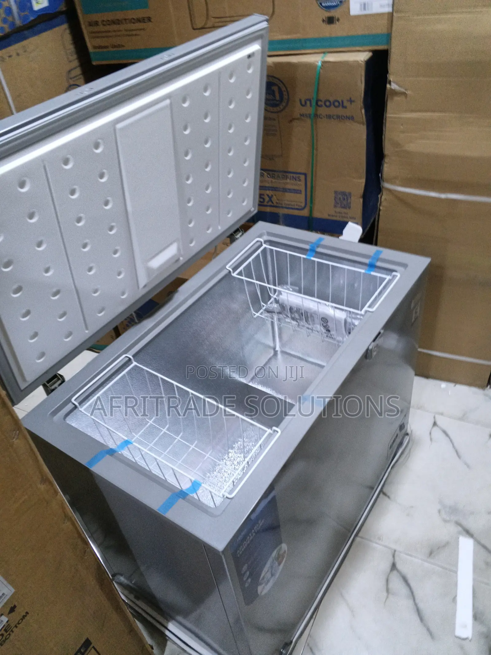 Midea 250l Chest Freezer Mdrc34sfzg43 – Reliable Cooling