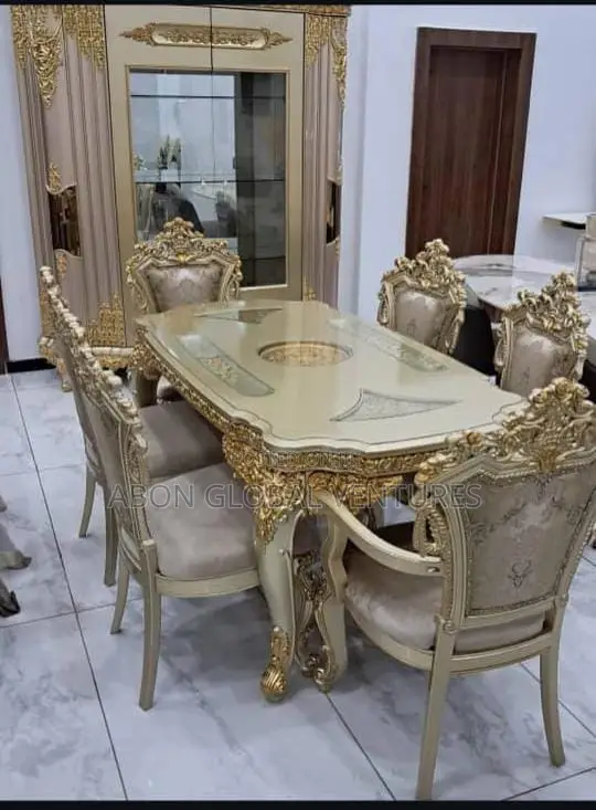 Executive Royal Dining Set