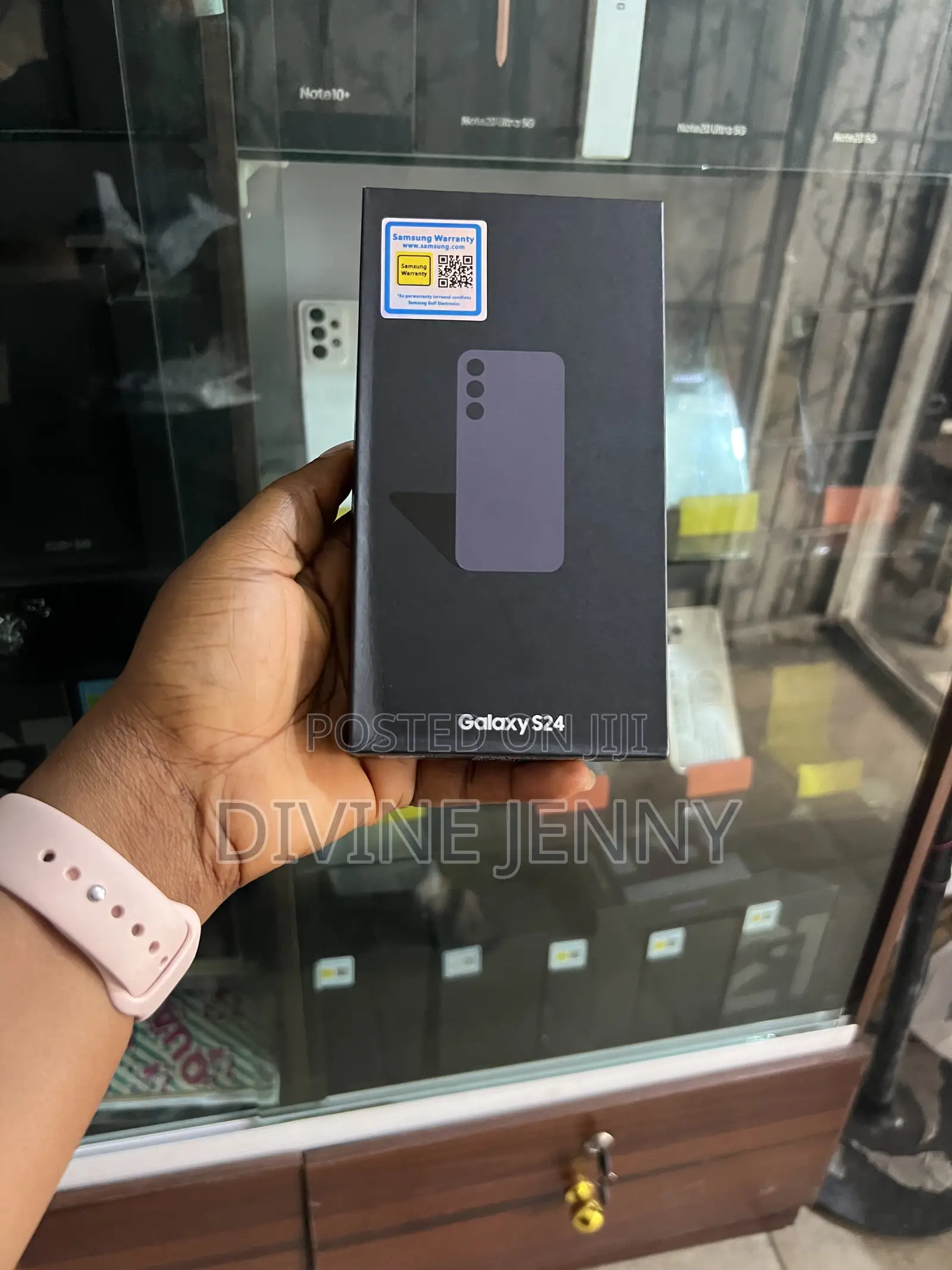 New Samsung Galaxy S24 256 GB Purple