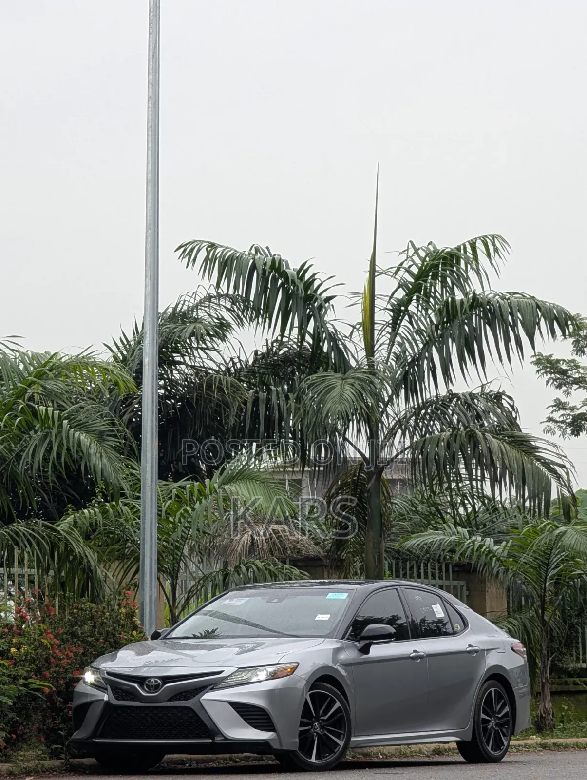Toyota Camry XSE (2.5L 4cyl 8A) 2019 Silver