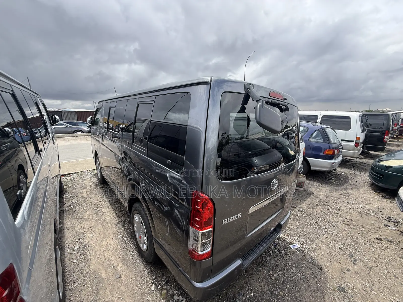 Toyota HiAce 2012 Grey