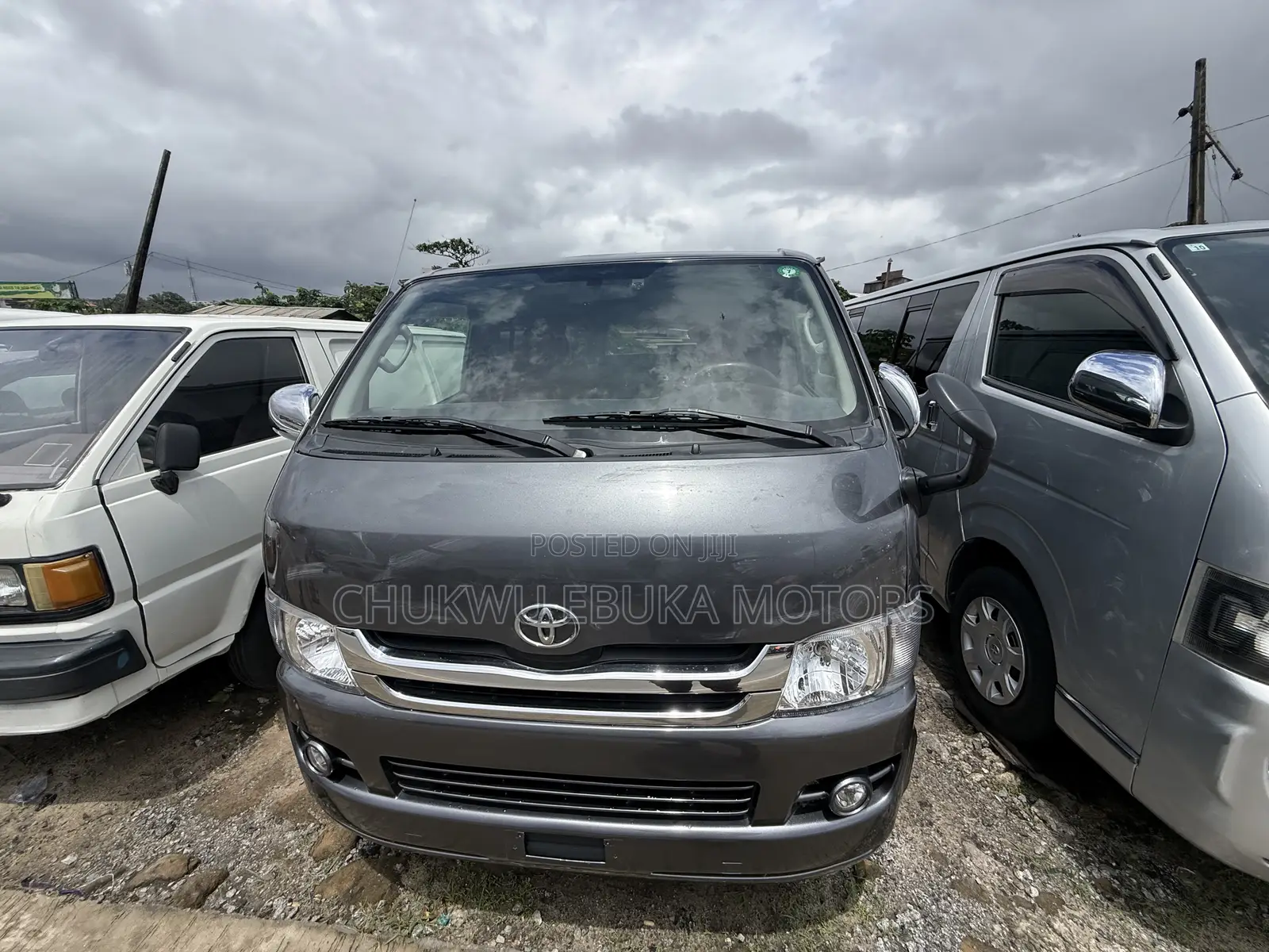 Toyota HiAce 2012 Grey