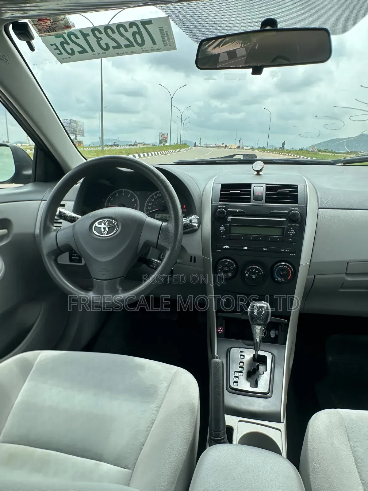 Toyota Corolla 2009 Gray