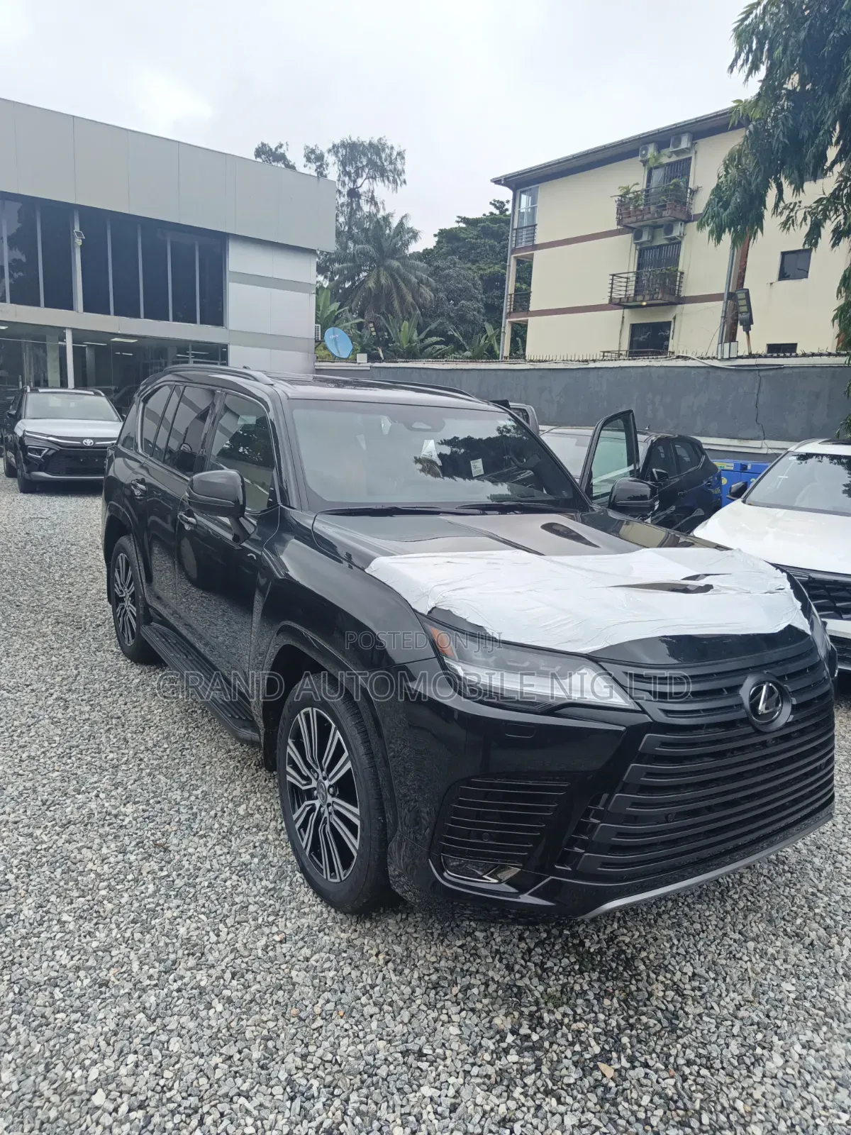 New Lexus LX 2025 Black
