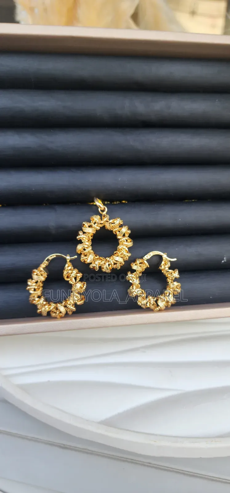 Rough Wrap Earring and Pendant Set