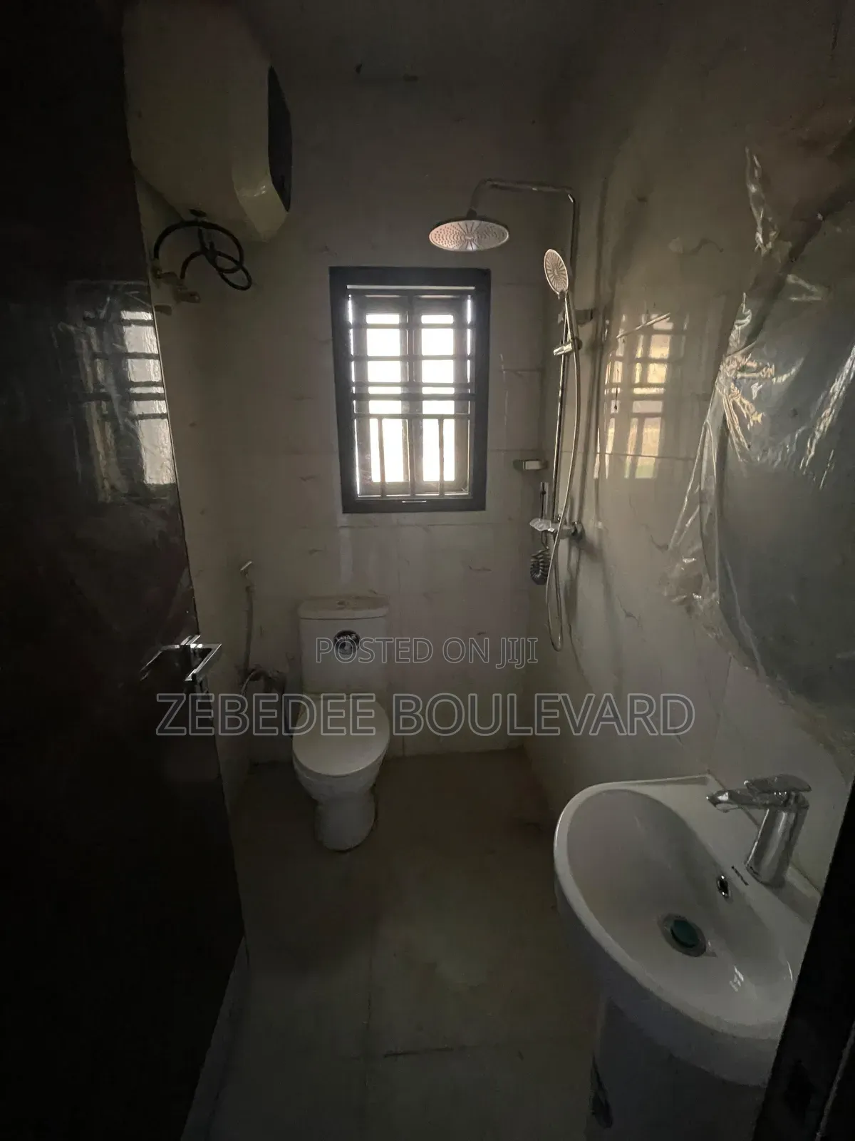 4bdrm Townhouse / Terrace in Katampe (Main) for rent