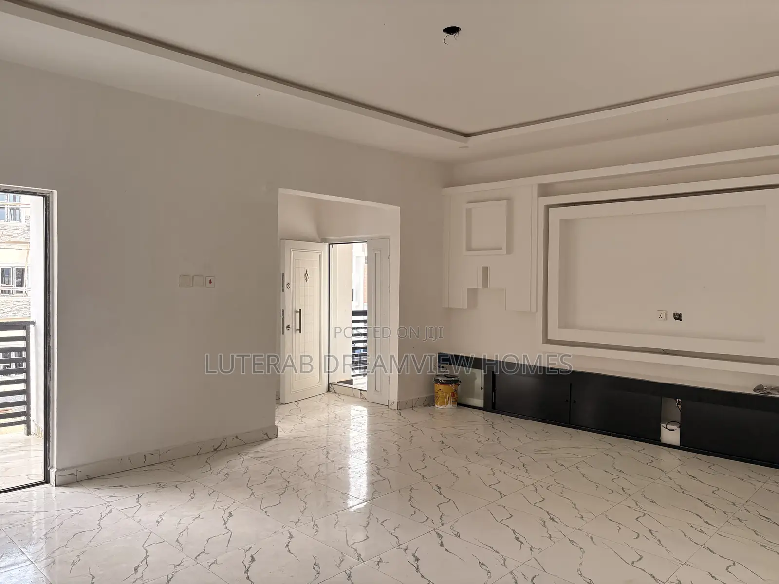 2bdrm Block of Flats in Guzape for rent