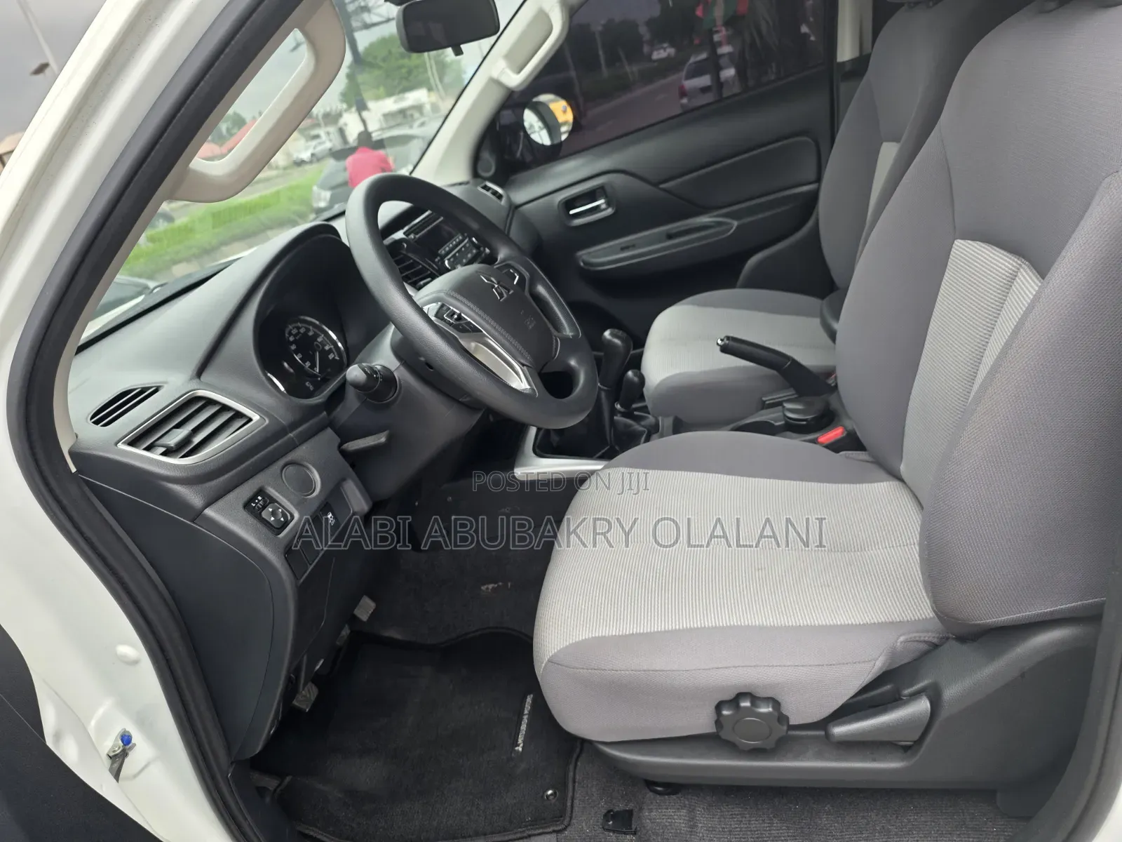 Mitsubishi L200 2024 White