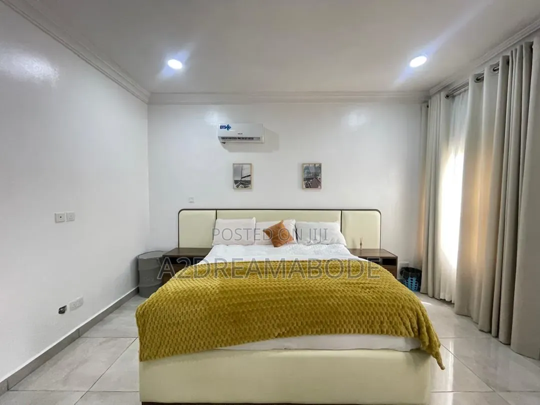 Furnished 3bdrm Apartment in Victoria Island, Akin Olugbade for sale