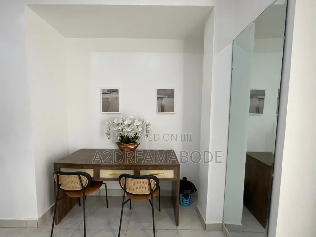 Furnished 3bdrm Apartment in Victoria Island, Akin Olugbade for sale