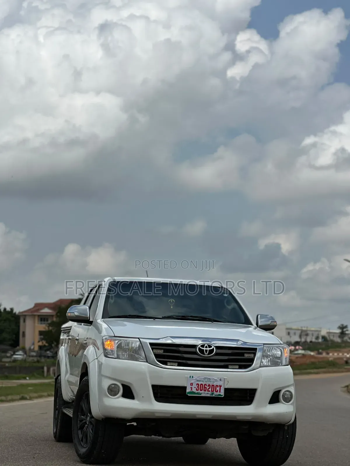 Toyota Hilux 2012 White