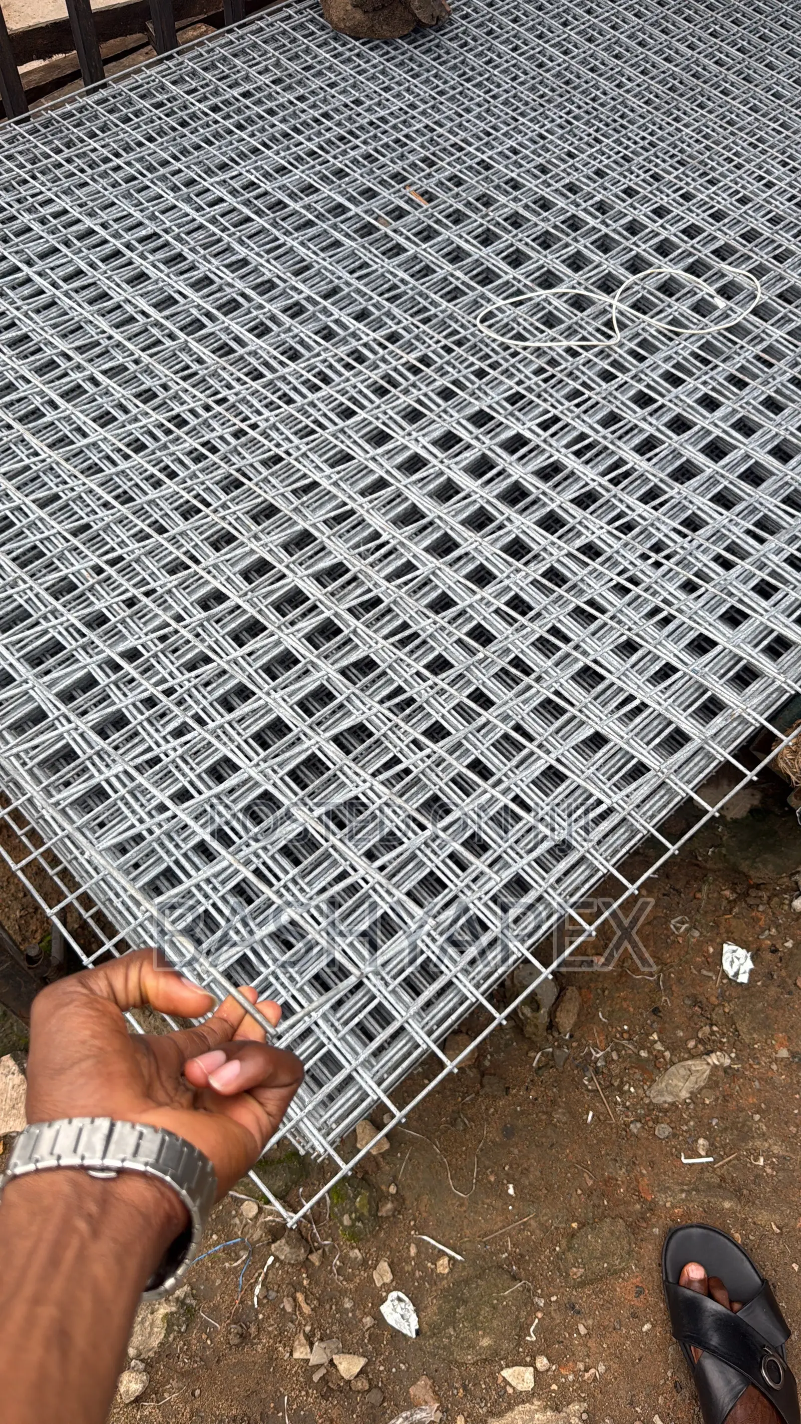 Mesh Wire Half Inch 1.2mm 0.5 X 0.5 4ft X 20m