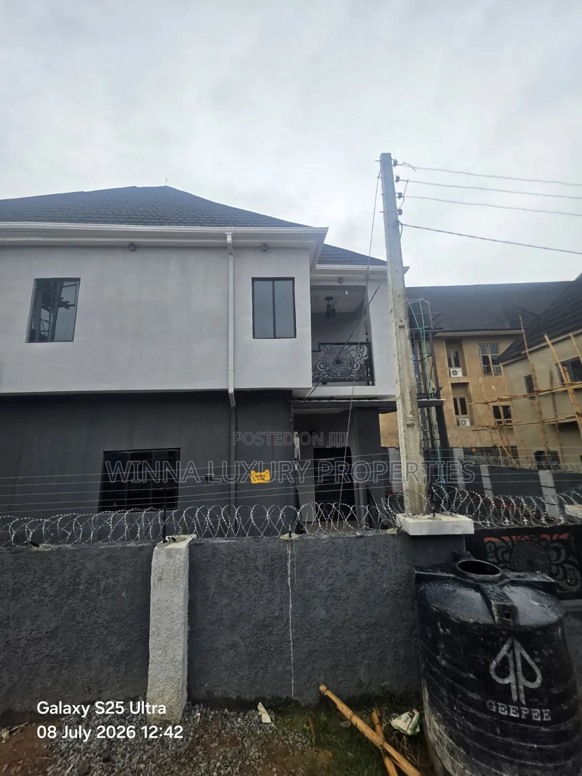 4bdrm Duplex in Lapidot, Lugbe District for rent