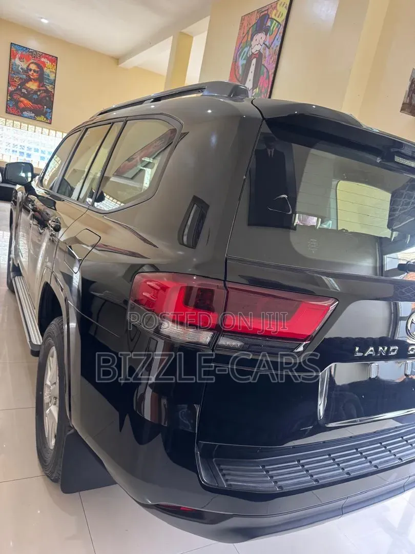 New Toyota Land Cruiser 2025 Black