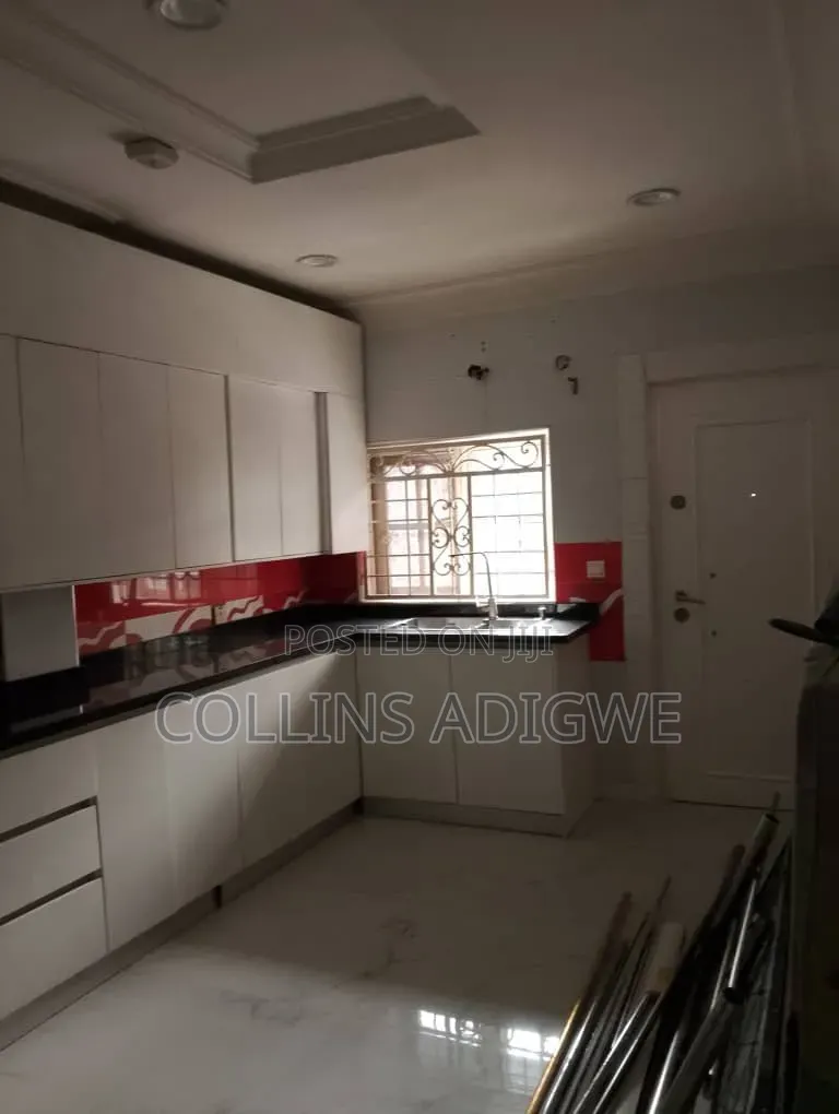 3bdrm Duplex in Osborne Ikoyi for sale