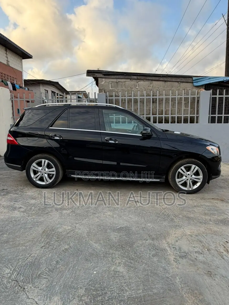Mercedes-Benz M Class ML350 4MATIC 4dr SUV AWD (3.5L 6cyl 7A) 2014