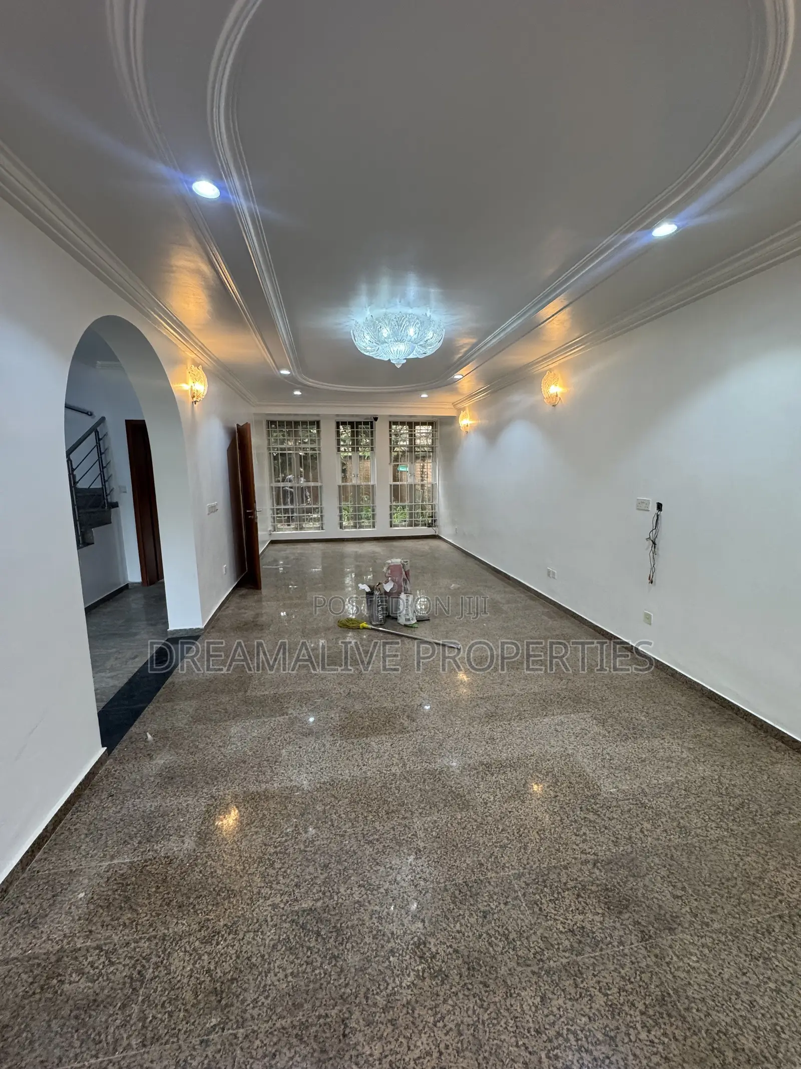 3bdrm Duplex in Maitama for rent