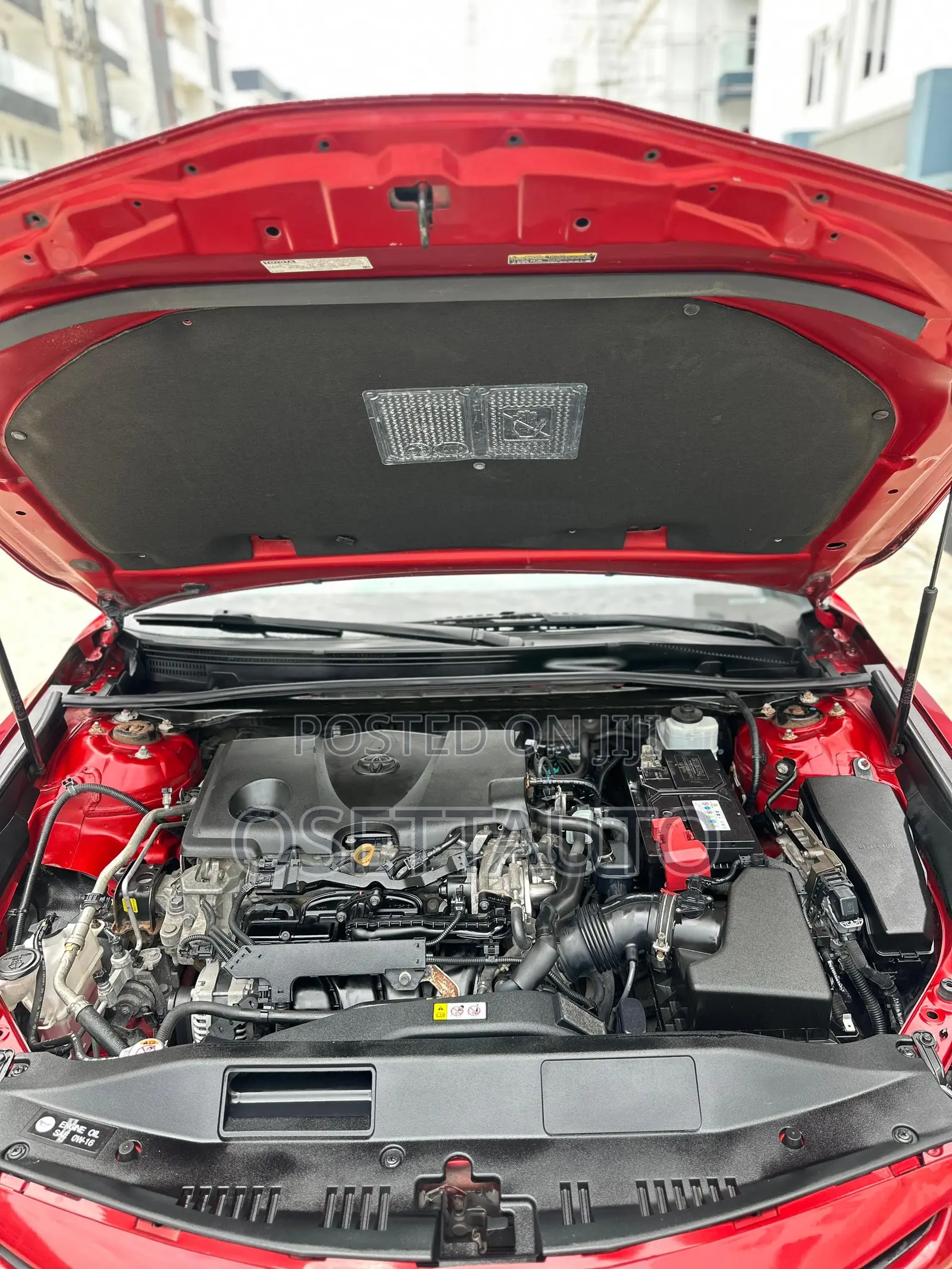 Toyota Camry XSE V6 2021 Red