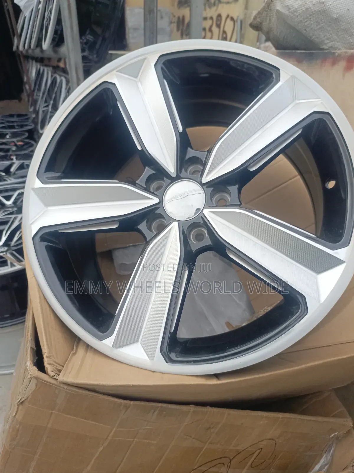 18inches for Toyota Camry 2016 Model Available in Stock