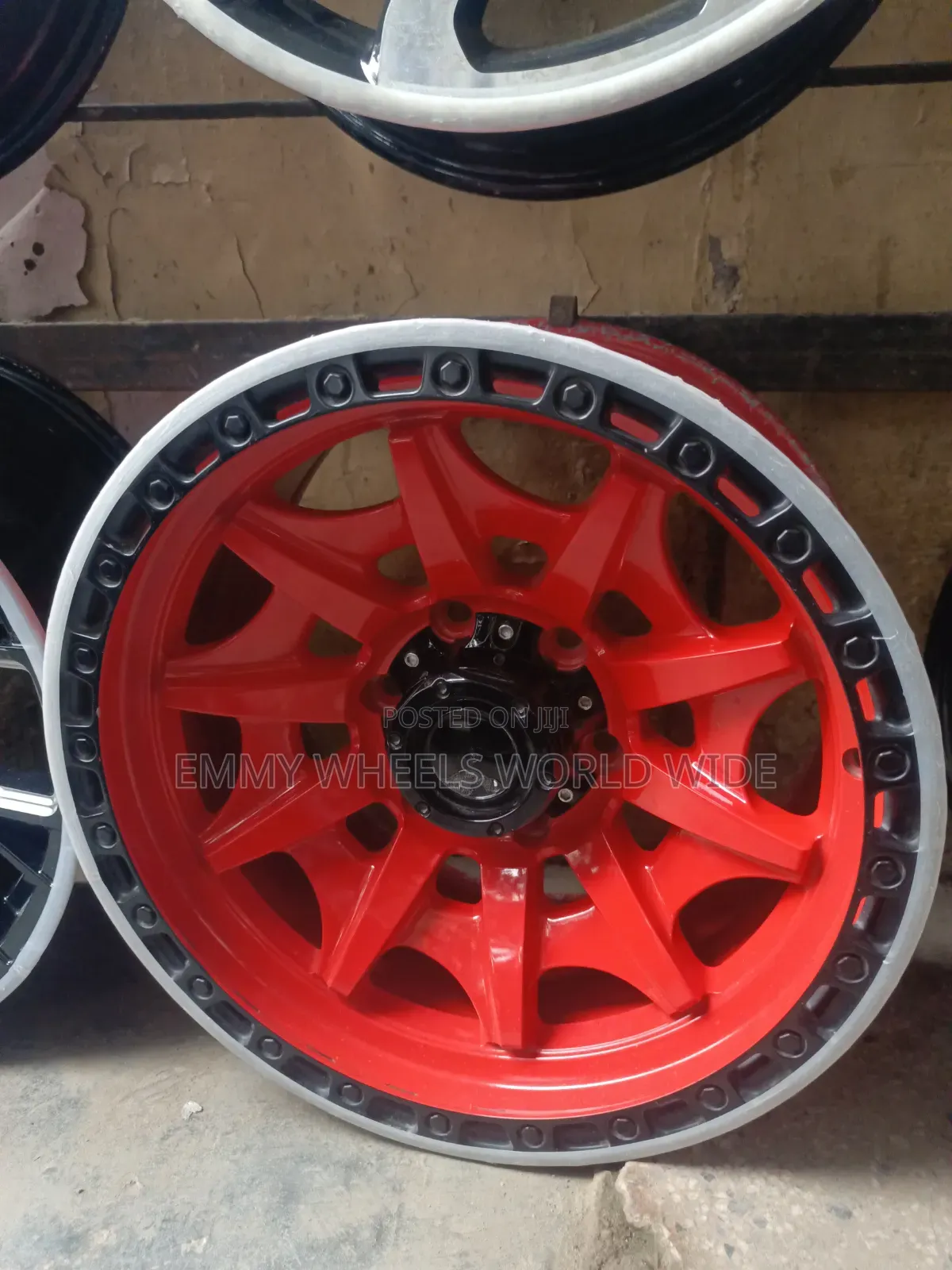 17inches for TRD Hilux Gloss Red Deaign With Style for 2924 Model