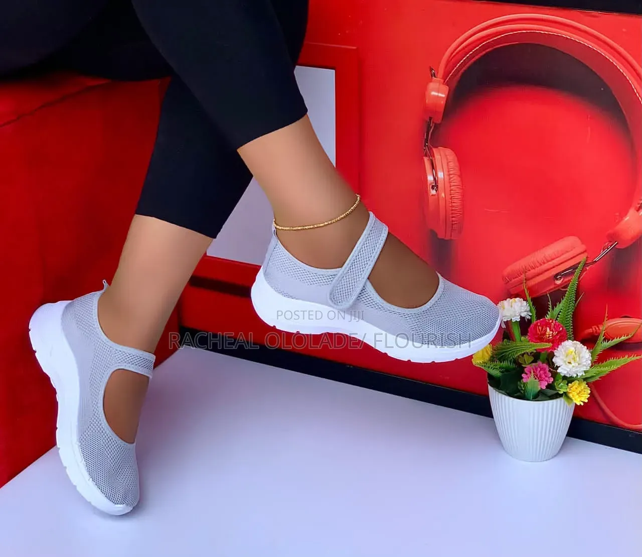 Elegant Ladies Sandals