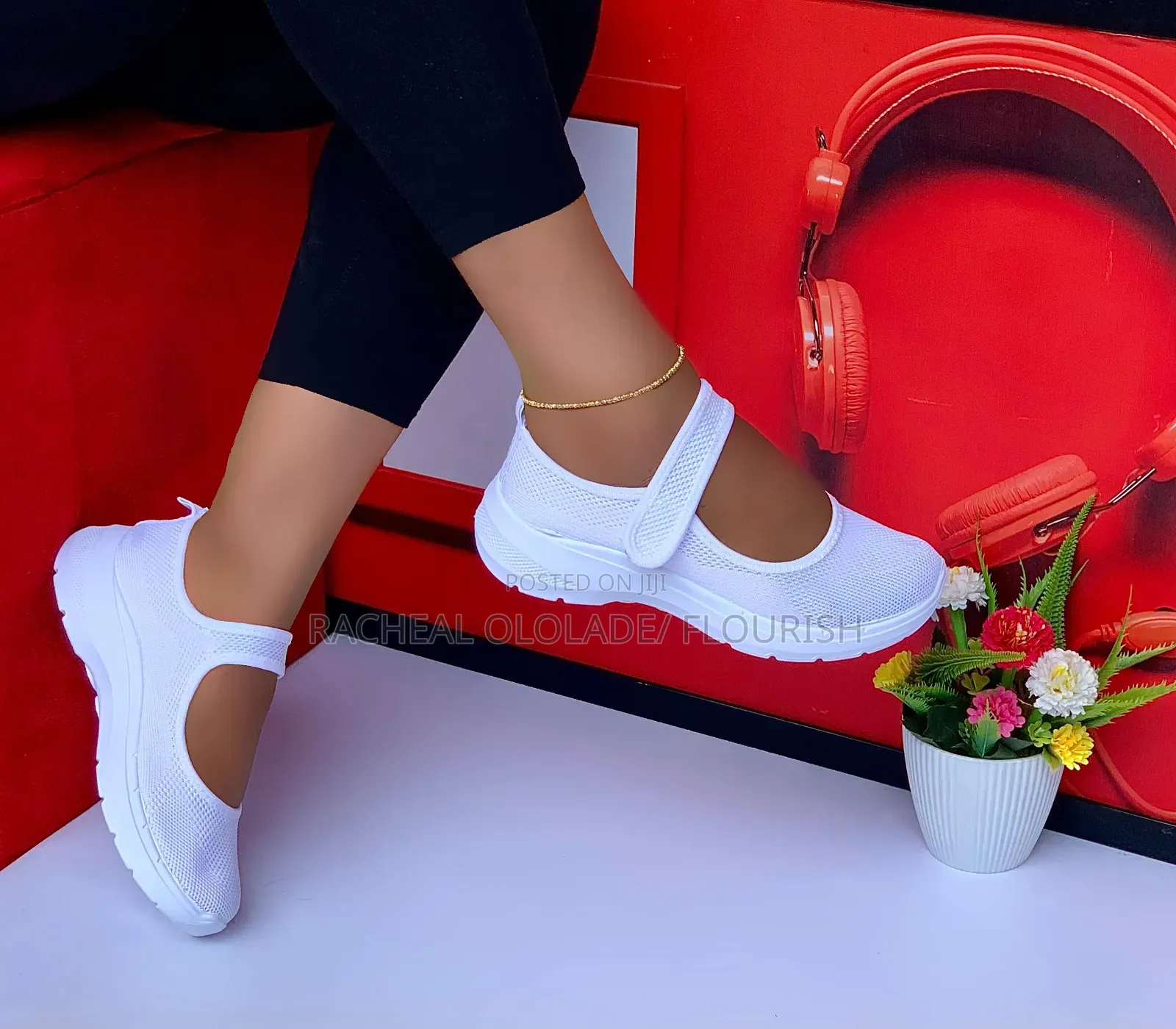Elegant Ladies Sandals
