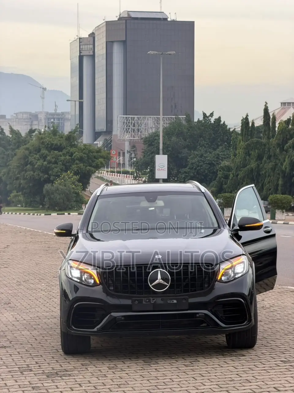 Mercedes-Benz GLC-Class 2017 Black