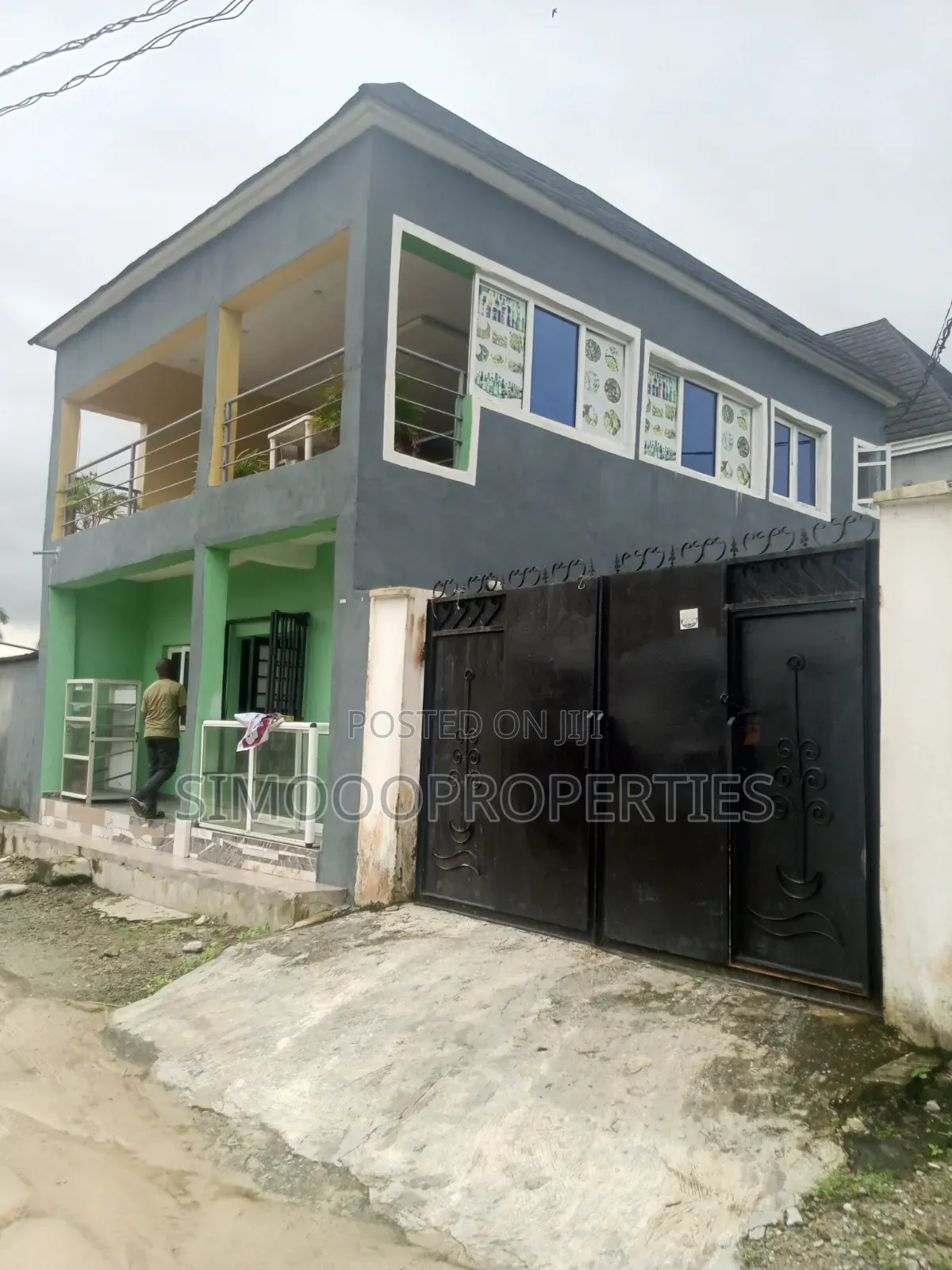 3bdrm Block of Flats in Onishon, Lakowe for rent