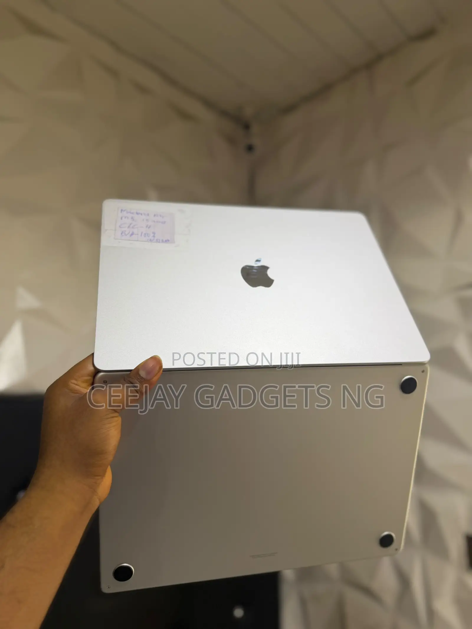 Laptop Apple MacBook Air 2026 M5 16GB Apple M5 SSD 512GB