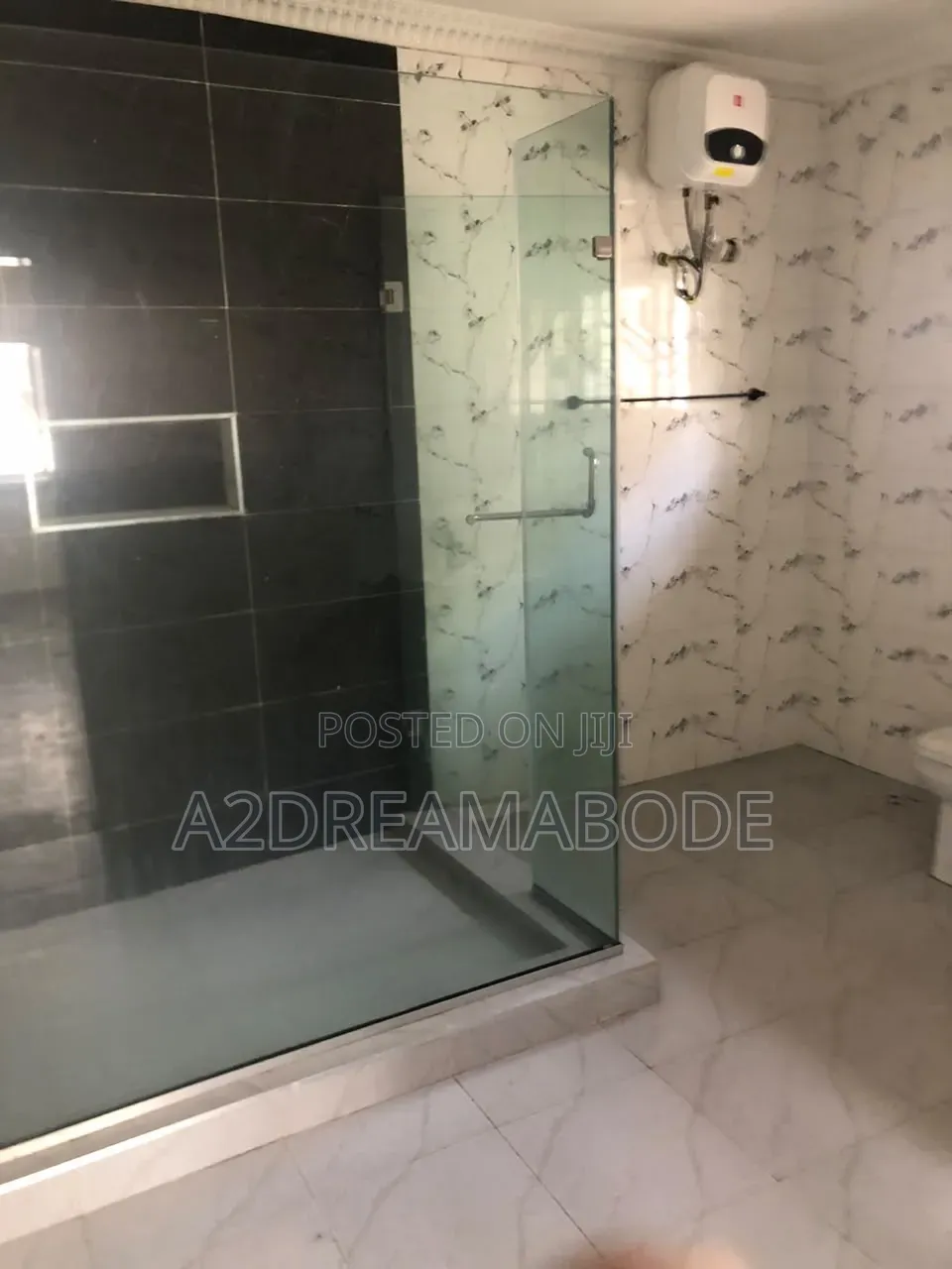 5bdrm Duplex in Ogudu Gra for rent