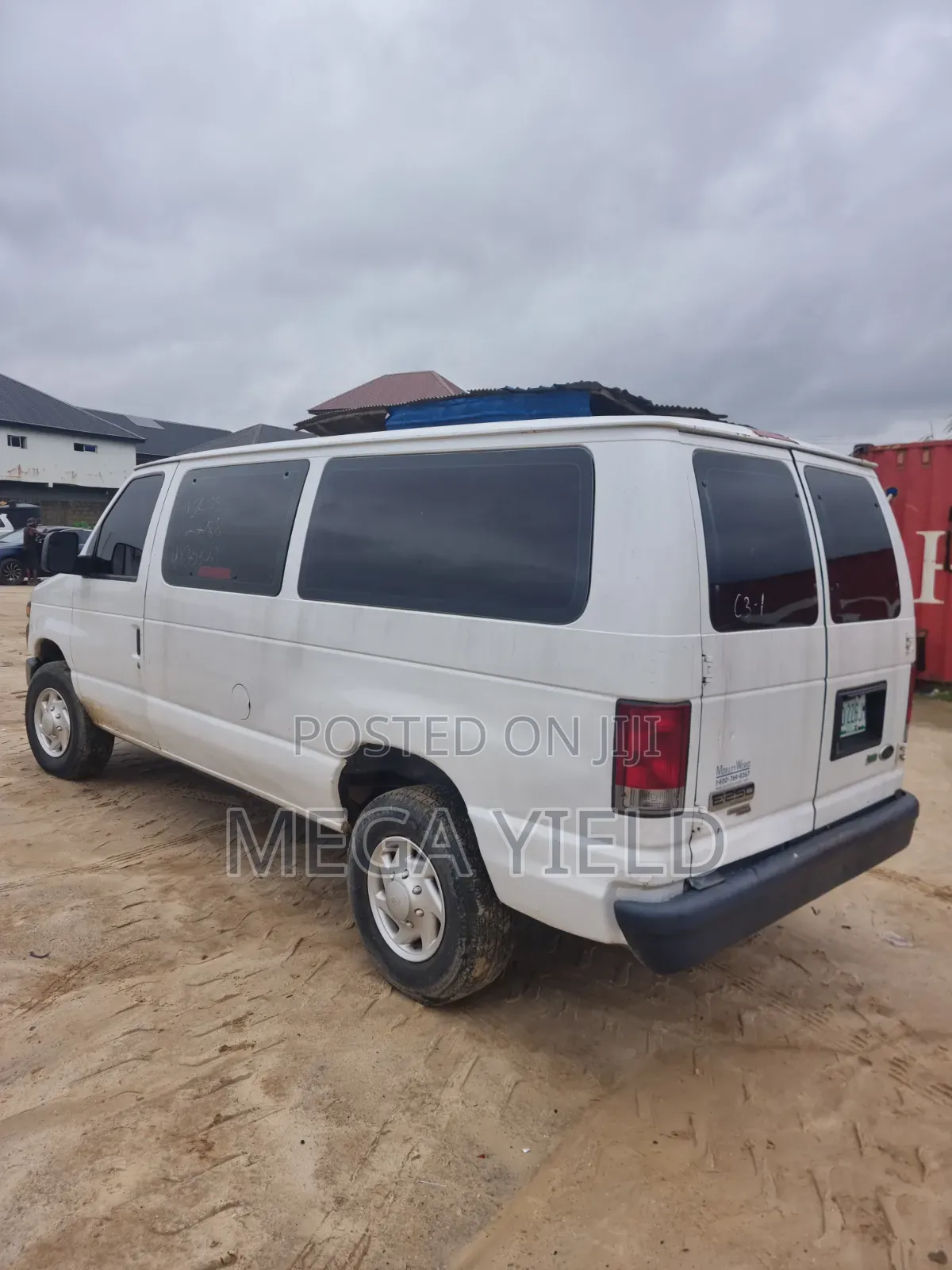 Ford E250 2011 White