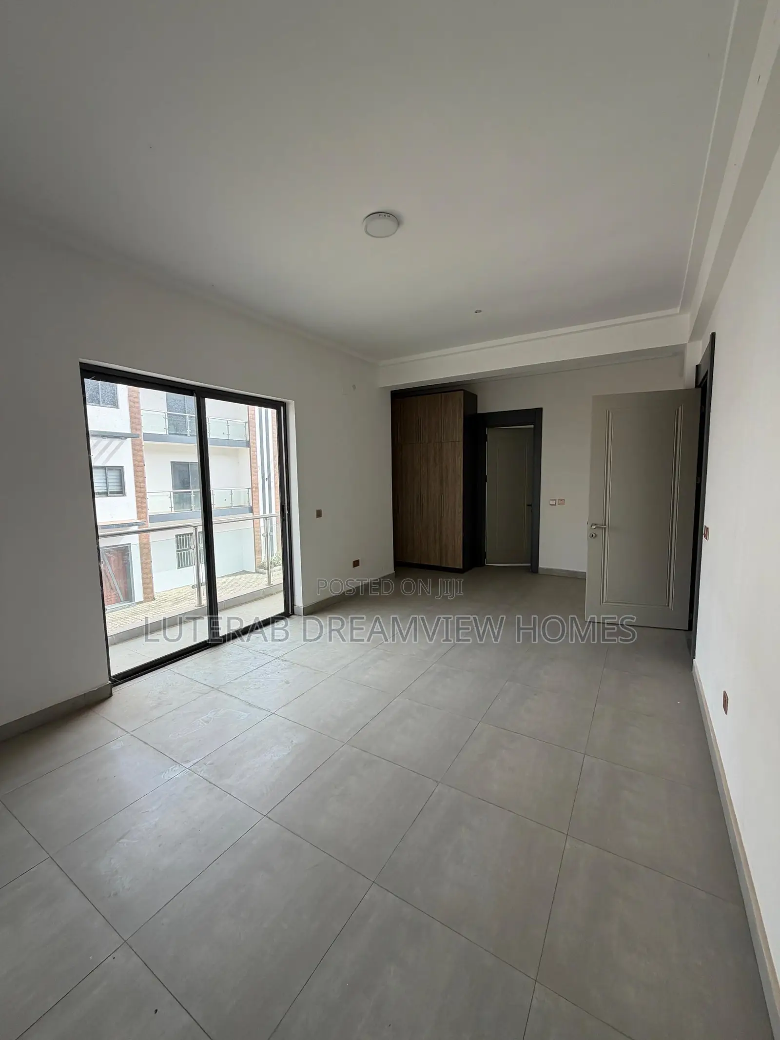 5bdrm Townhouse/Terrace in Jahi Gilmore for sale