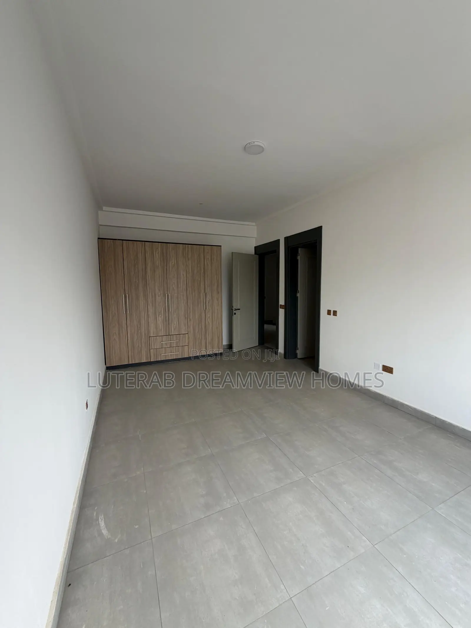 5bdrm Townhouse/Terrace in Jahi Gilmore for sale