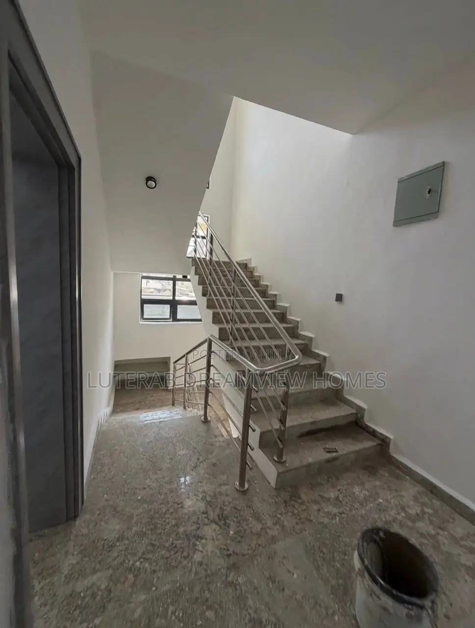 4bdrm Townhouse/Terrace in Lifecamp for sale