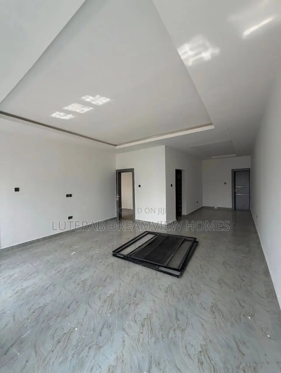 4bdrm Townhouse/Terrace in Lifecamp for sale