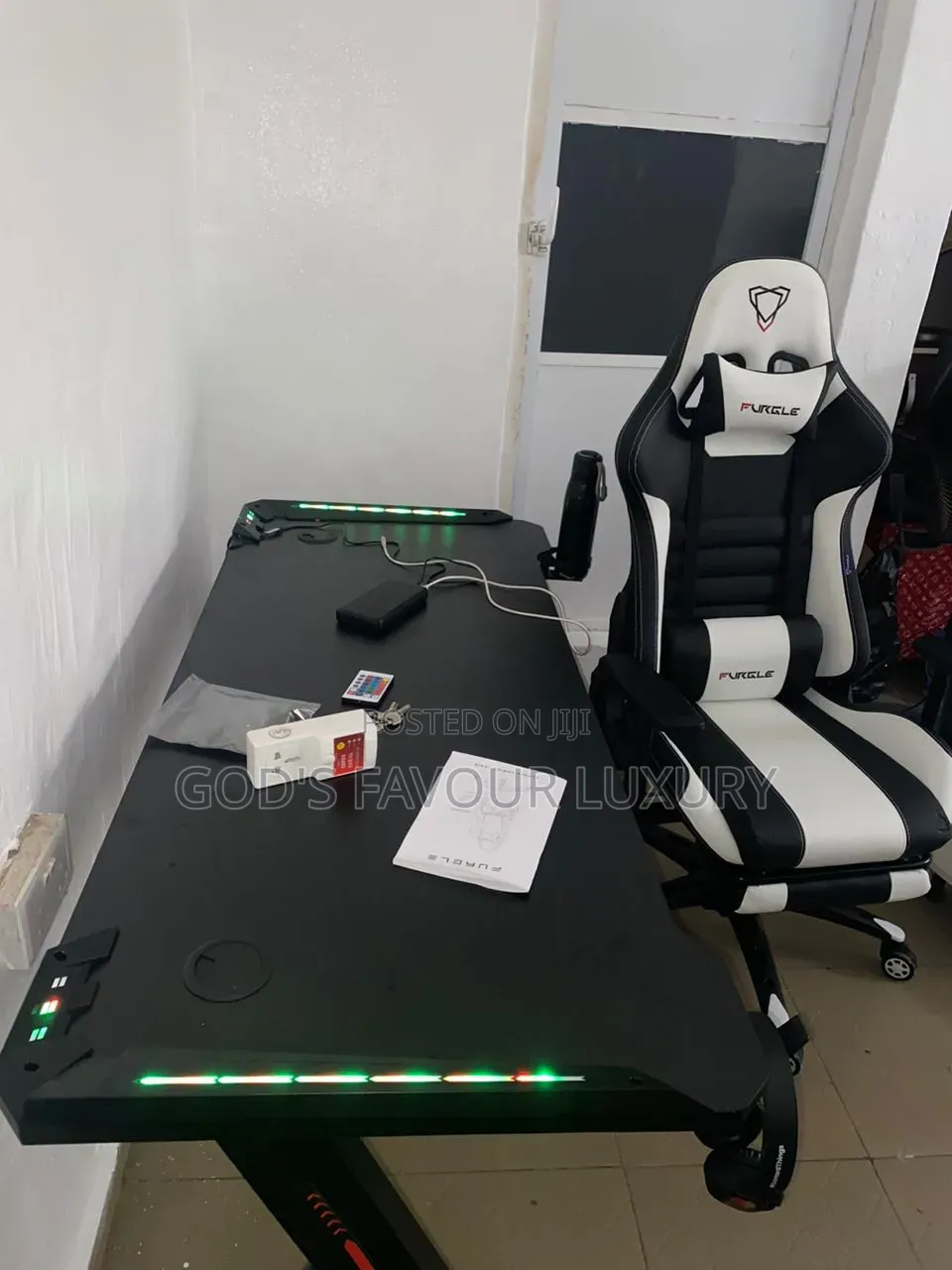 Office/Home Desk and Chair