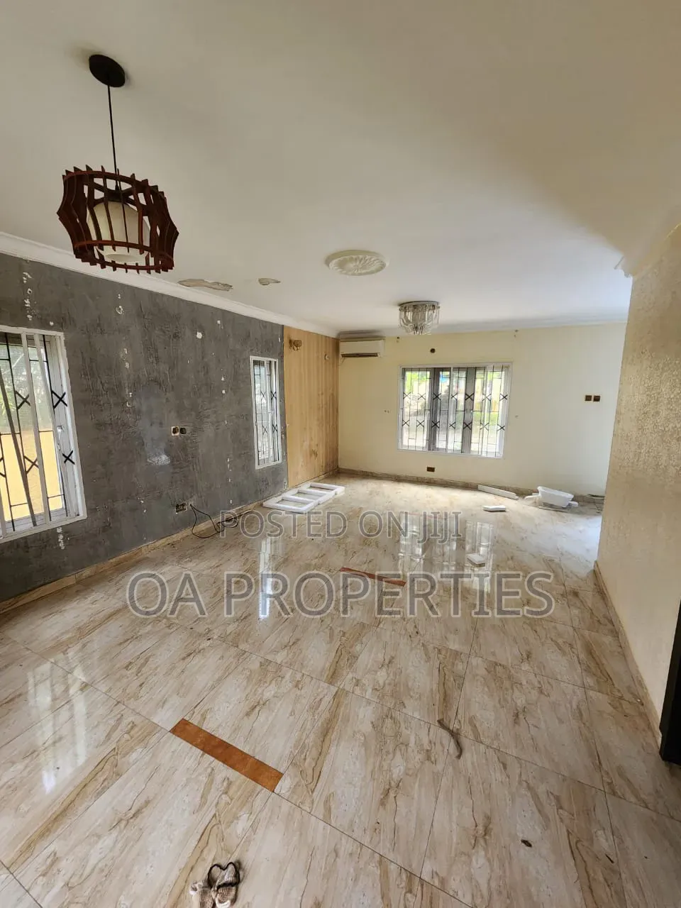 3bdrm Duplex in Onireke/Jericho Gra for rent