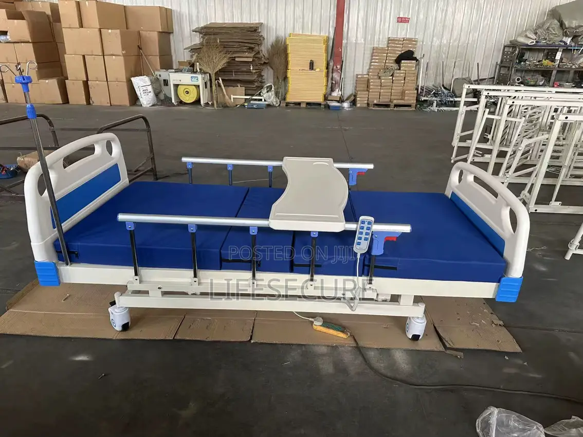 3 Function Electric Hospital Bed With Pressure Relief Mattress