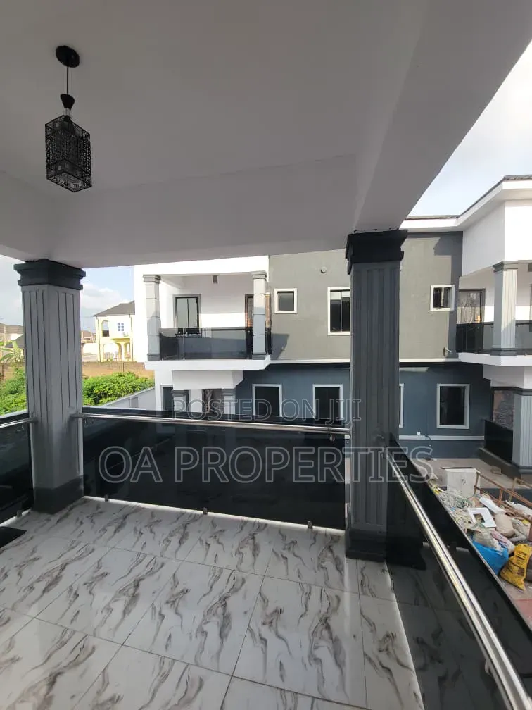 3bdrm Duplex in Kolapo Ishola Gra for rent