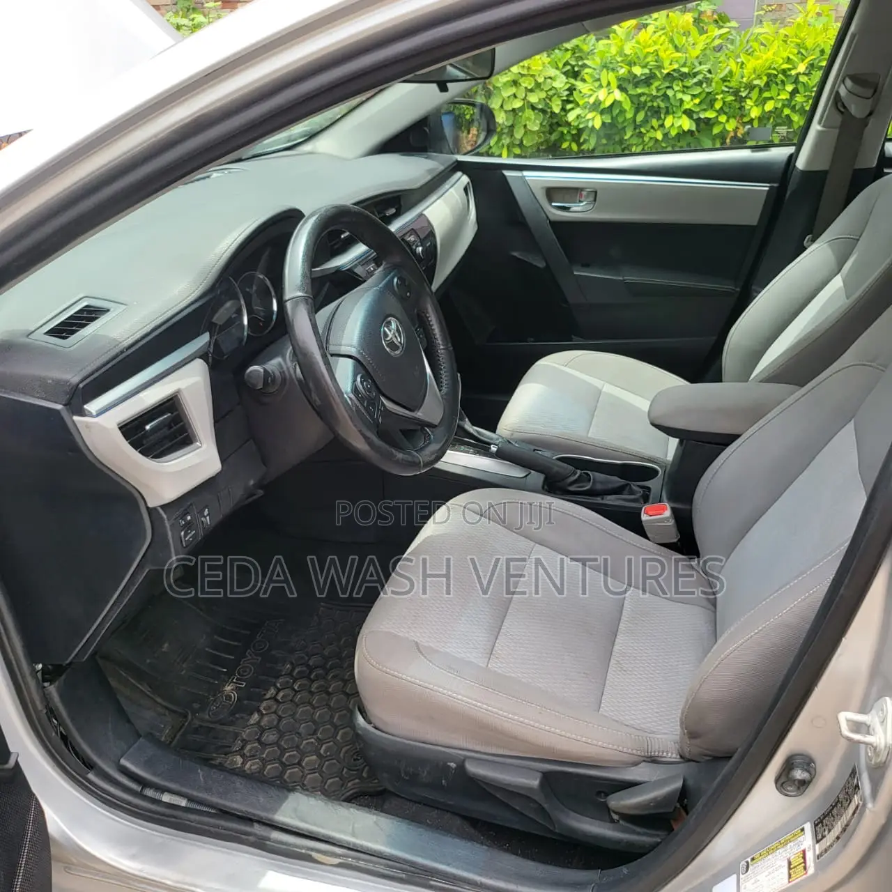Toyota Corolla S Plus 4dr Sedan (1.8L 4cyl 6M) 2014 Silver