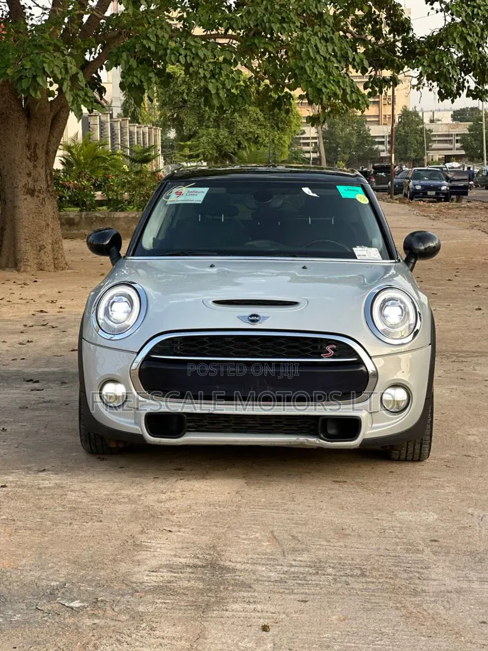 Mini Cooper 2018 Silver