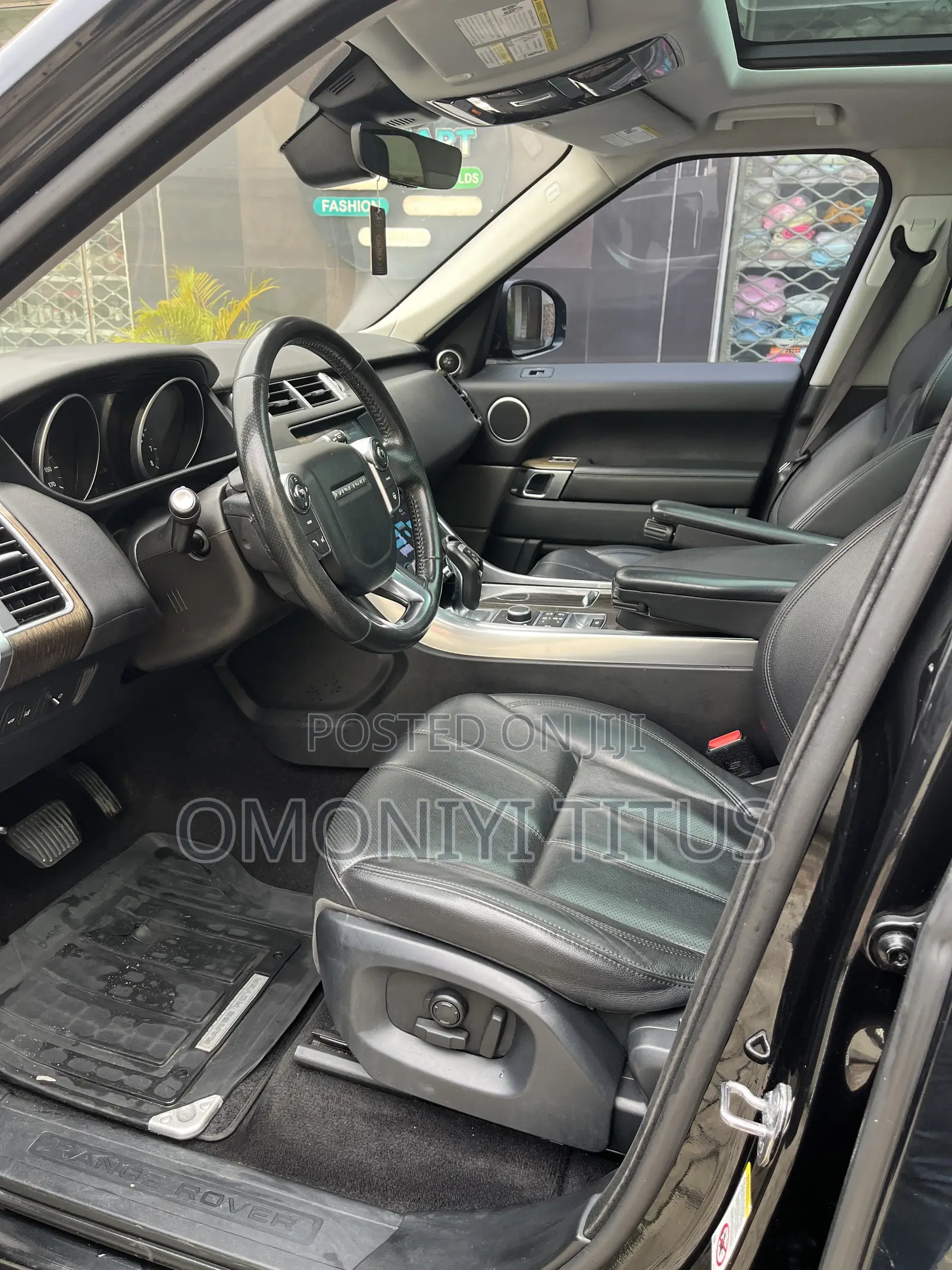 Land Rover Range Rover Sport SE 4x4 (3.0L 6cyl 8A) 2017 Black