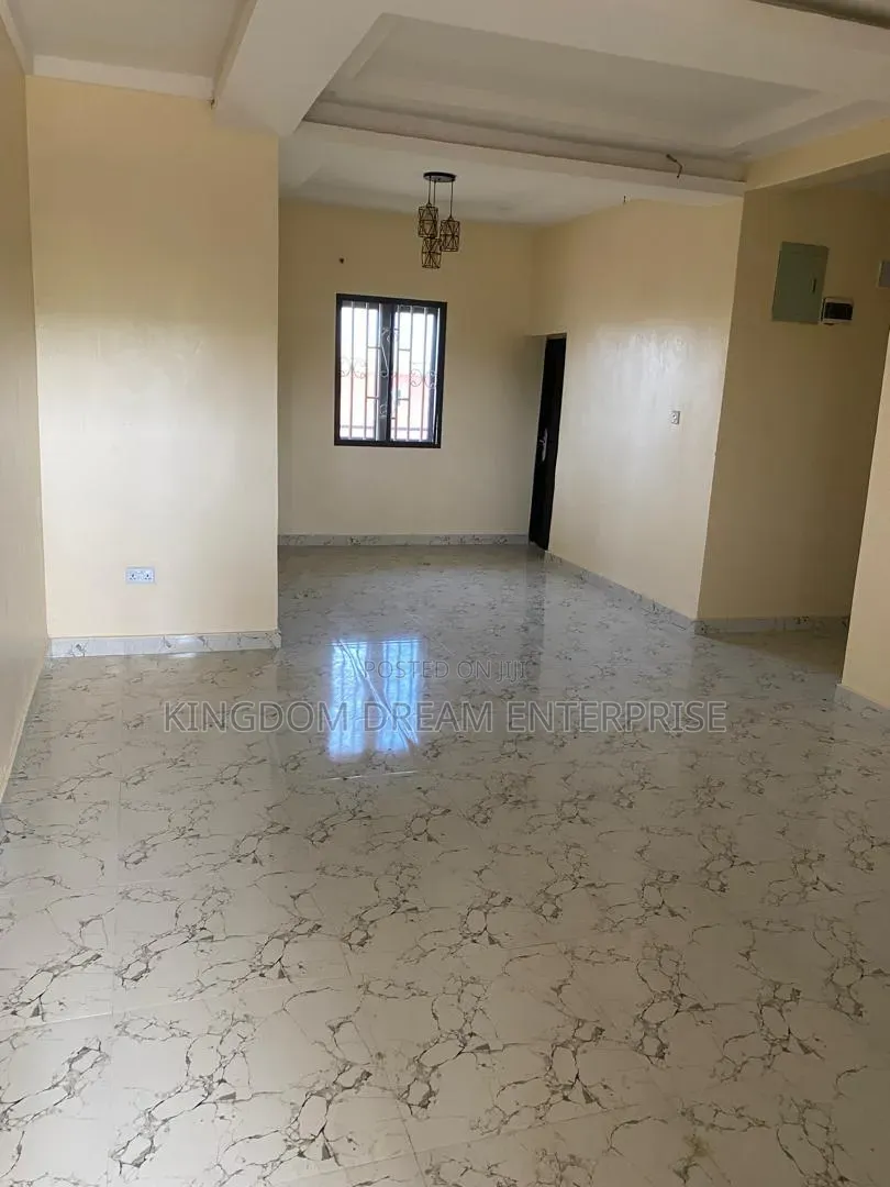 3bdrm Apartment in Gaduwa for sale