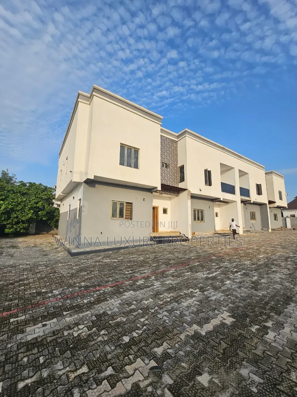 3bdrm Townhouse/Terrace in Behind Dunamis, Lugbe District for sale