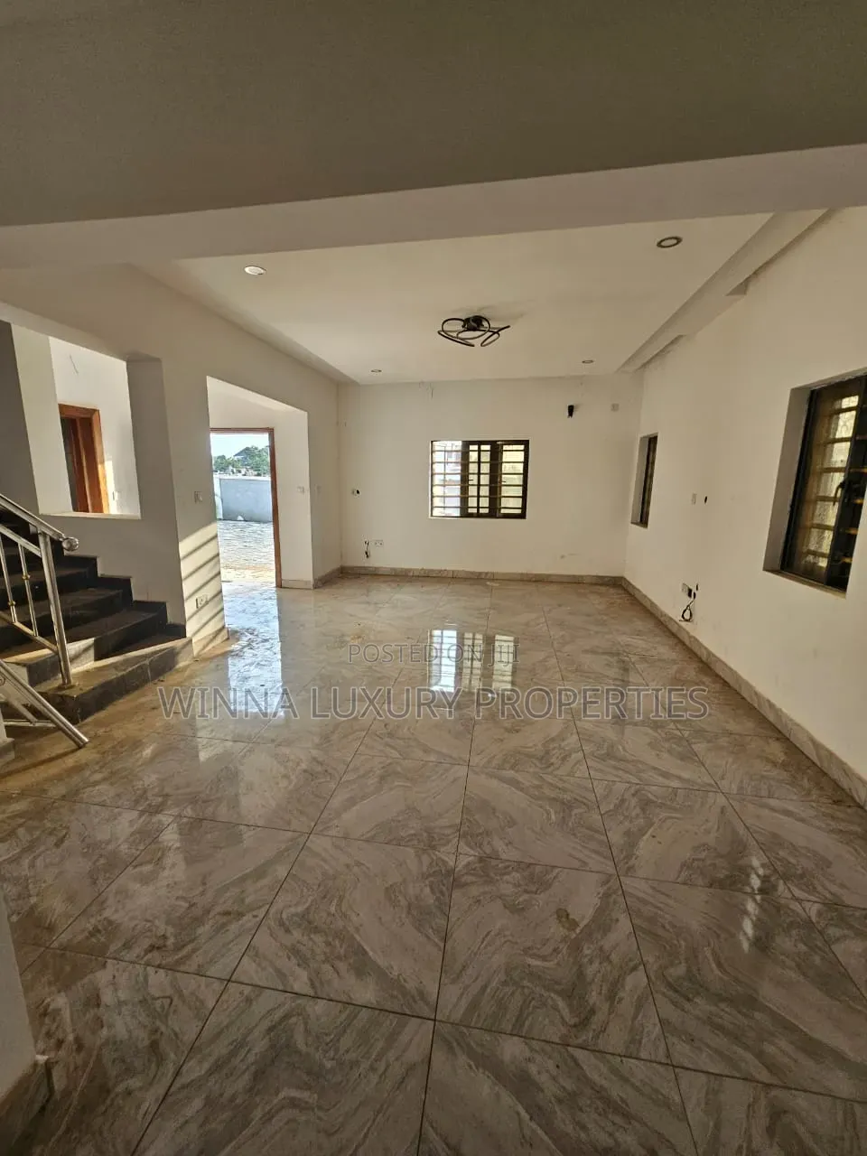 3bdrm Townhouse/Terrace in Behind Dunamis, Lugbe District for sale
